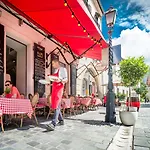 Pest-buda Design 4*