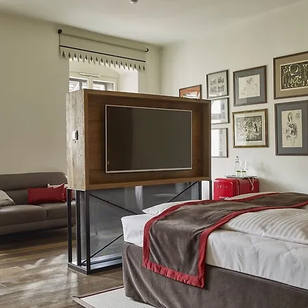 Pest-buda Design Hotel 4*