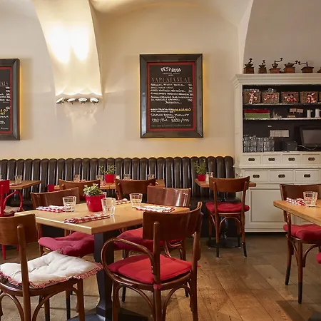 Hotel Pest-buda Design 4*