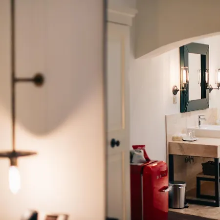 Otel Pest-buda Design 4*