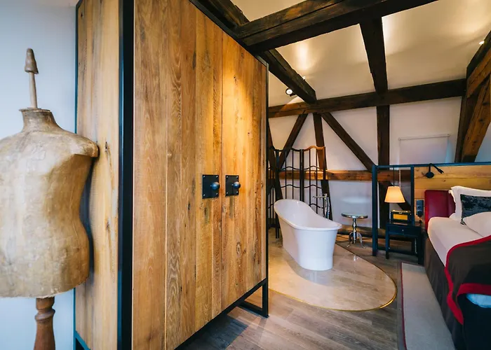 Pest-buda Design 4* Budapesta