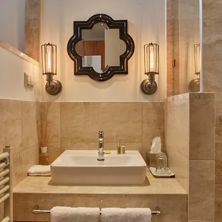 Hotel Pest-buda Design 4*