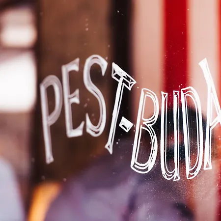 Pest-buda Design