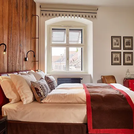 Pest-buda Design Hotel 4*